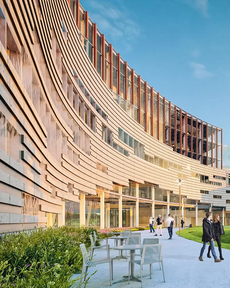 Complex geometry benefits from fabricator collaboration. Curved glulam, long-span members and non-rectilinear systems often require early input on curvature limits, splice locations, connection options, and shipping size constraints. 