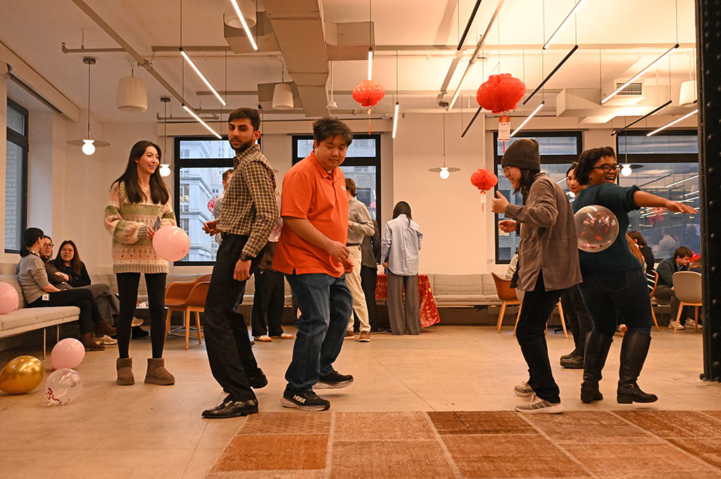 Thornton Tomasetti demonstrates commitment to a diverse workforce by fostering an inclusive culture and by supporting Mosaic, our employee network group focused on multicultural communities.