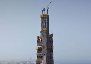 Located in Saudi Arabia, the tower is now nearing the 104th floor and is set to become the world’s tallest building and the first man-made structure to reach one kilometer in height.
