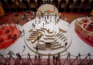 we provided pro bono structural engineering for the subfloor system supporting an immersive, climbable museum experience.