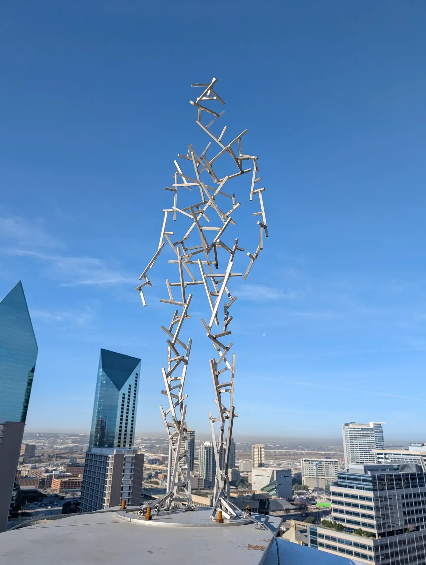 Antony Gormley Rooftop Sculptures in Dallas.