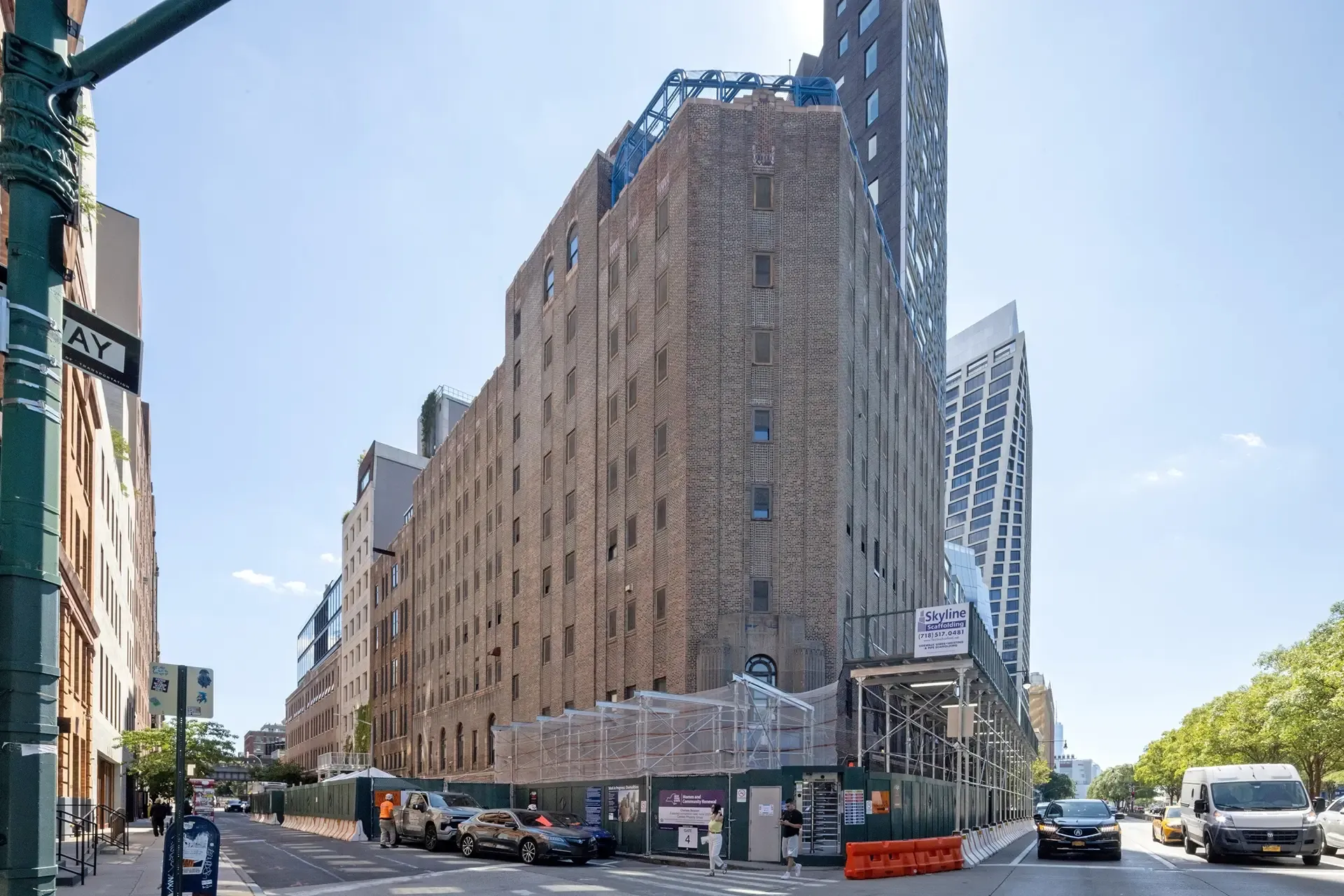 Chelsea Beacon is a $167-million affordable and supportive housing development transforming the historic former Bayview Correctional Facility in Manhattan’s West Chelsea neighborhood. 