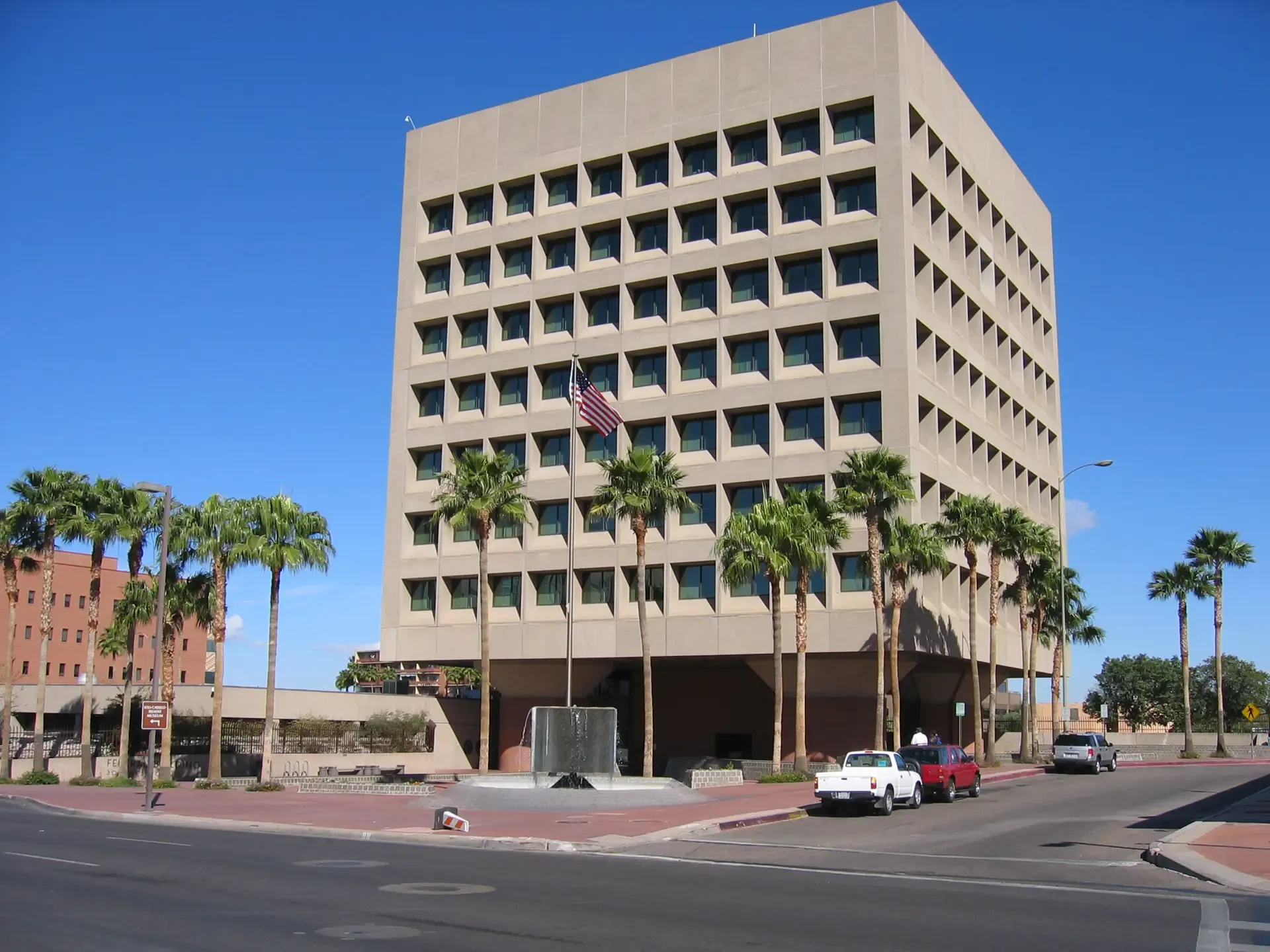 Tucson Federal Office Building involved a vulnerability assessment of the building’s windows and a progressive collapse analysis of the structure for the U.S. General Services Administration in Tucson, Arizona.