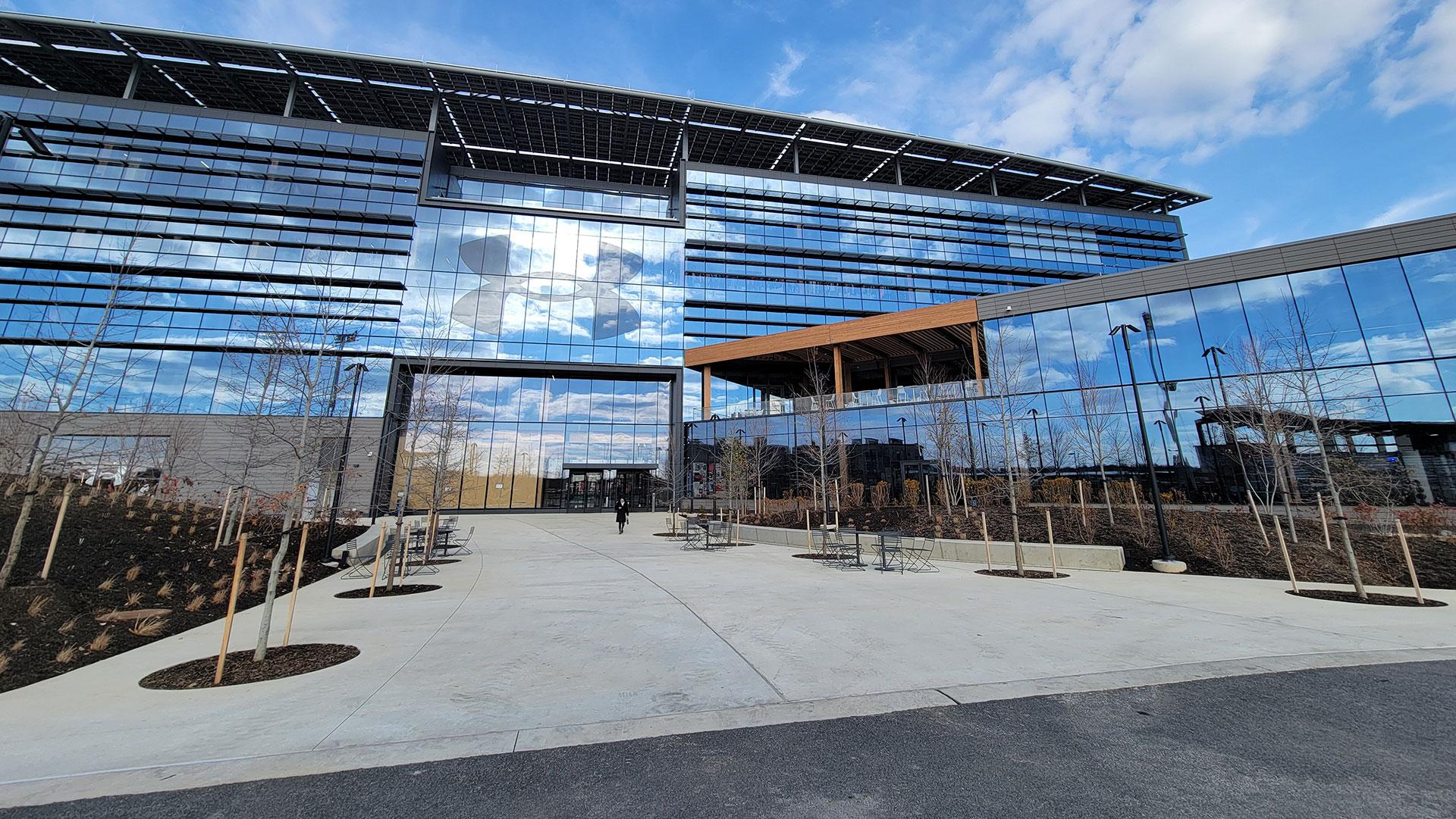 Adopting binderholtz’s proprietary connections accelerated fabrication and onsite erection using a crew of fewer than ten people.