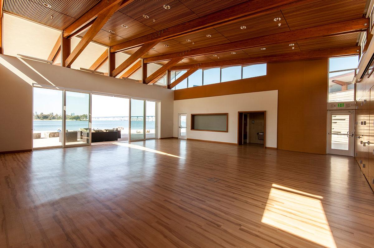 coronado-club-room